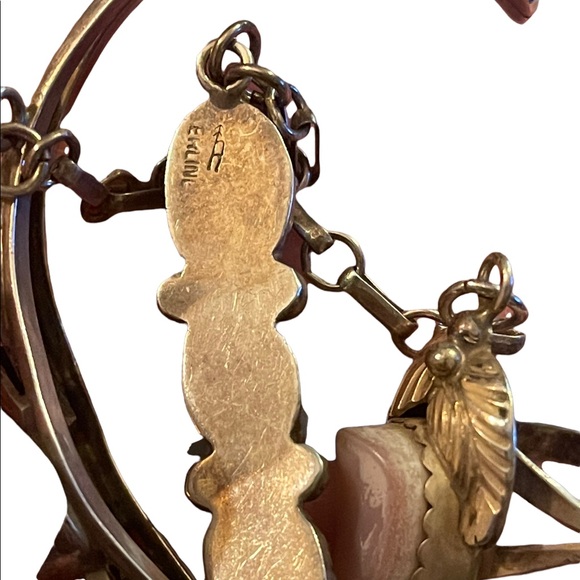 Vintage 1960s Sterling Silver Navajo marked MOP Squash Blossom slave Bracelet - Picture 9 of 16